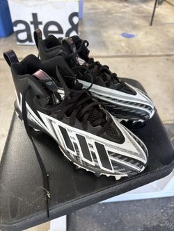 Size 4 Softball Cleats. Used Twice