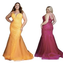 New With Tags Athena Lace & Beaded Mermaid Long Formal Dress & Prom Dress $249