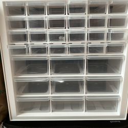 33 drawer Cake Decorating Organizer