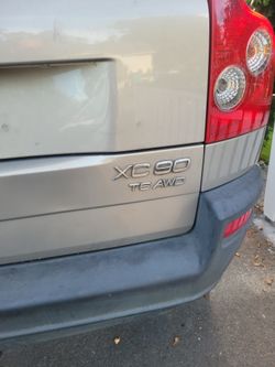 2004 Volvo Xc90