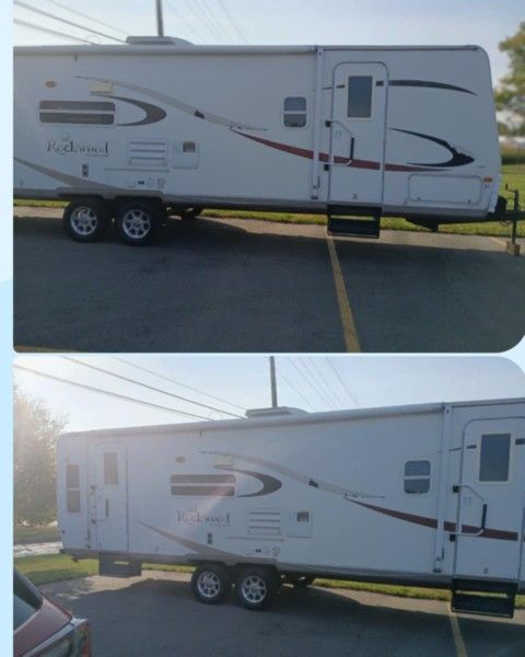 😎(33 Ft) 2006 (Rock Wood) Trailer Home $7,500