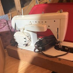 Singer Sewing Machine
