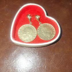 Aretes Ytalianos 14k Gold Las Monedas No Son Oro Solo Los Aretes.