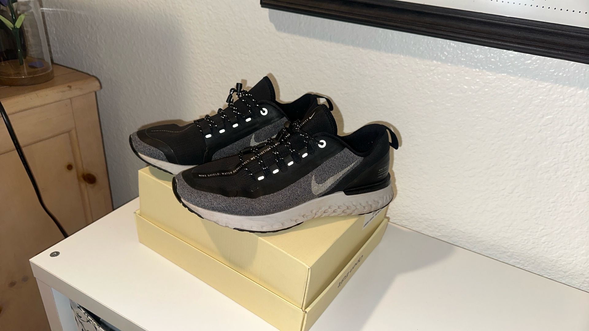 Nike Odyssey React Shield Sneakers