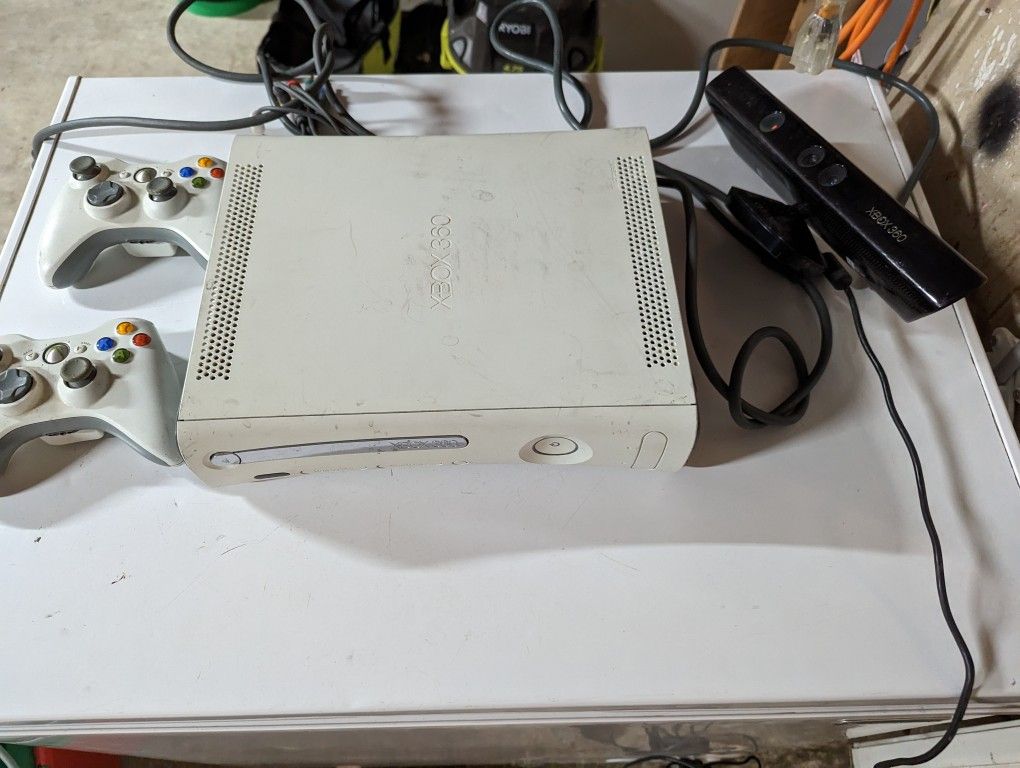 Xbox 360 With kinect