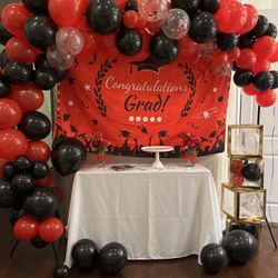 Free Balloon Garland 