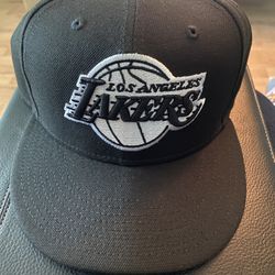 Los Angeles Lakers New Era Cap NEW 