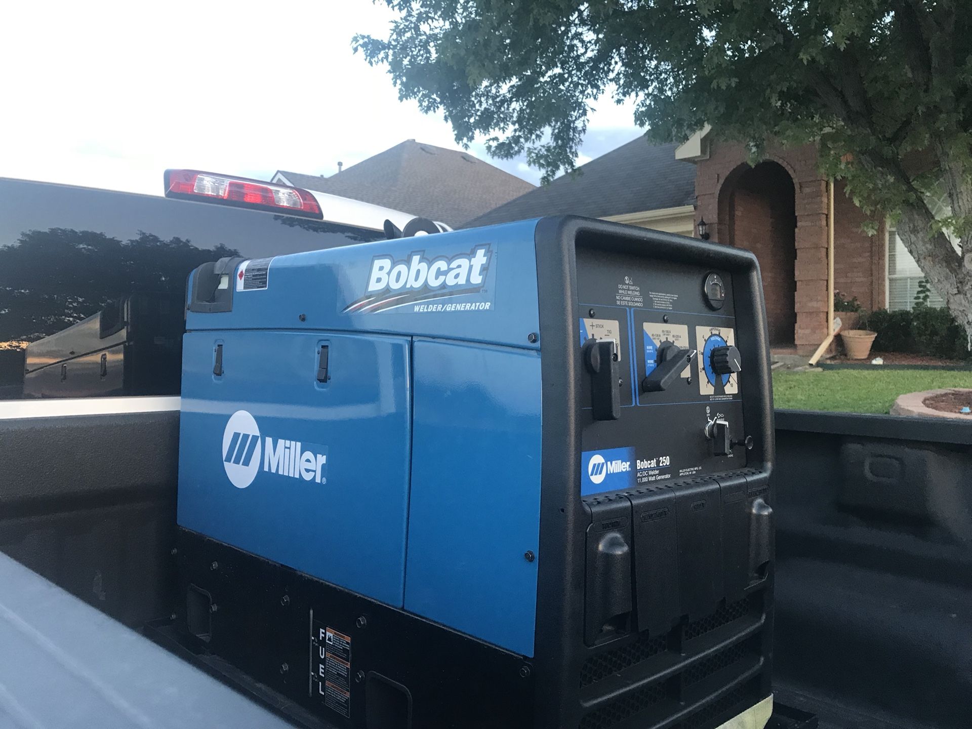 Miller Bobcat 250 welder and generator