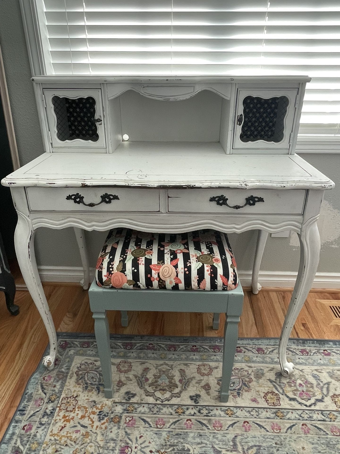 Desk Or Vanity