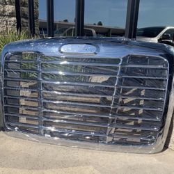 Cascadia Chrome Grille 