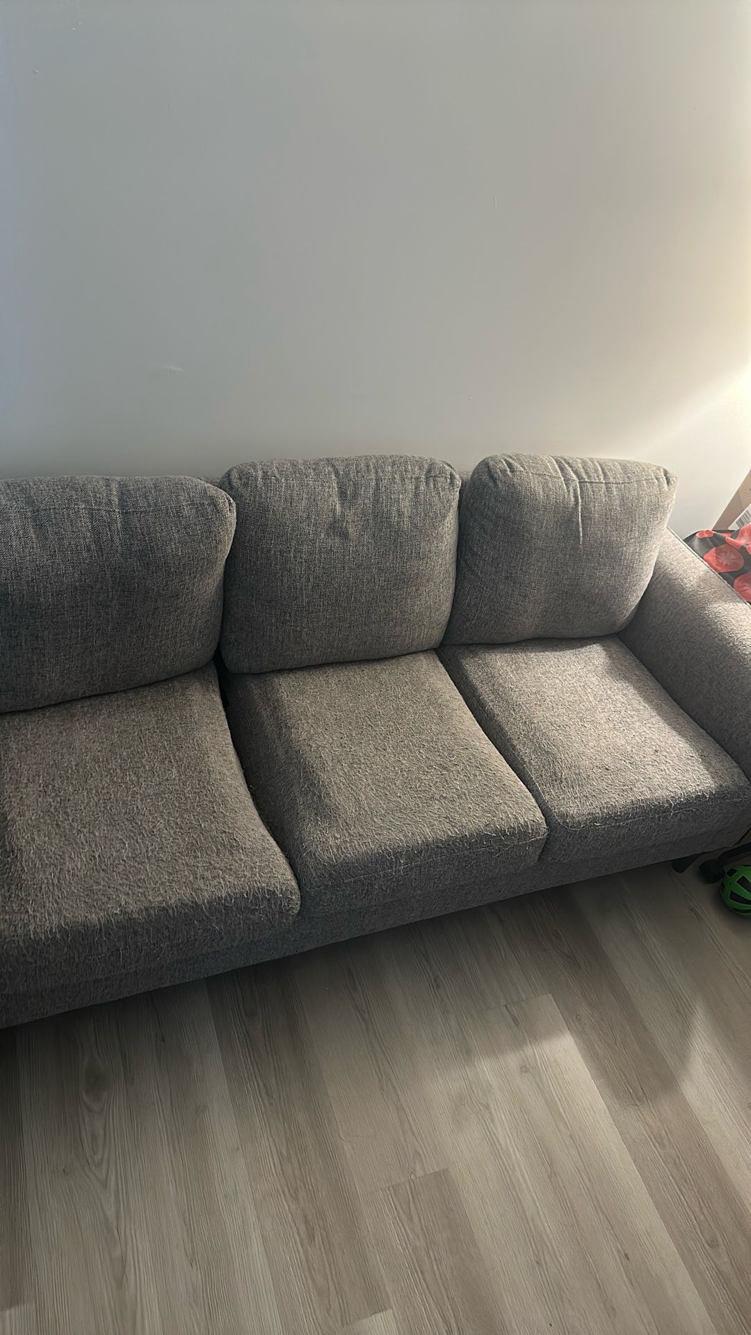 Couch (grey)