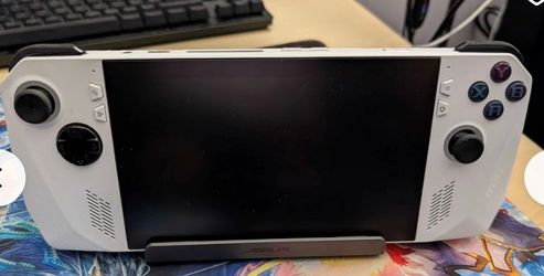 ROG Ally Z1 Extreme – 2TB SSD (Upgraded) – Excellent Condition