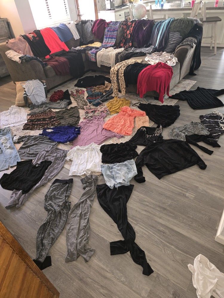 Womans Clothing (For All)