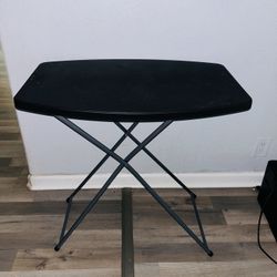 Little Pull Out Table And Chairs