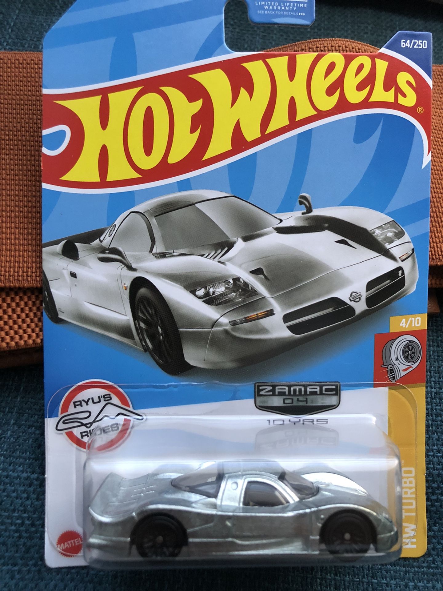 Nissan R390 GT1