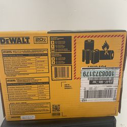 New Dewalt Max Combo Drill Set 20V