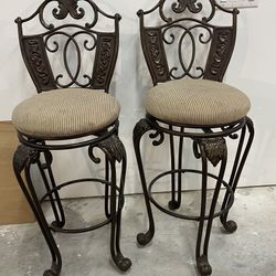 Stool With Metal Frame 