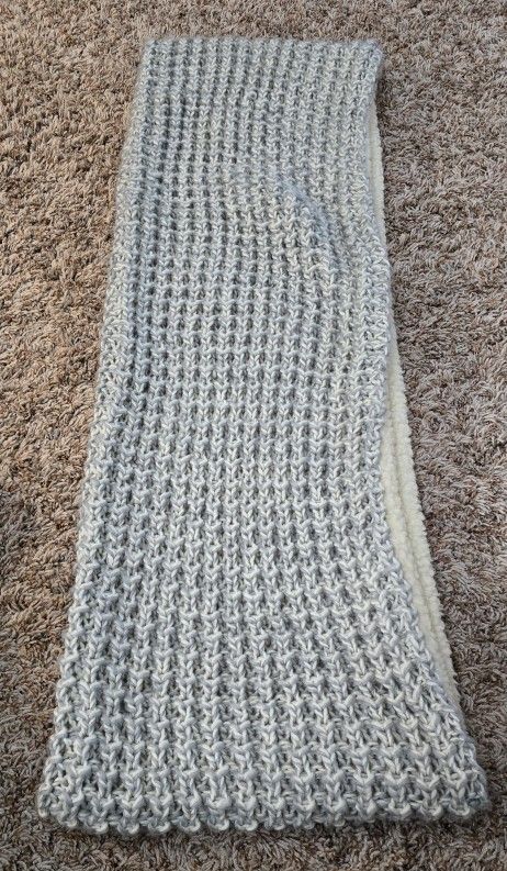 NEW Sherper xfinity scarf.