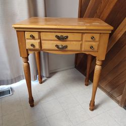 Singer Sewing Machine Table 