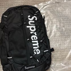 supreme back pack 