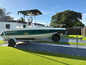 Aquasport 190 osprey center console boat