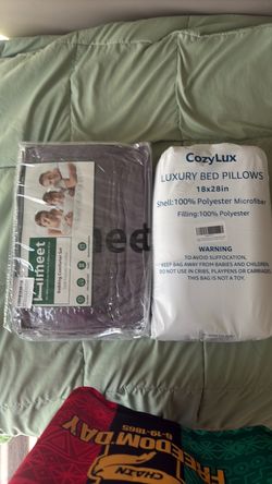 Brand New Himeet Comforter Set & CozyLux Pillows