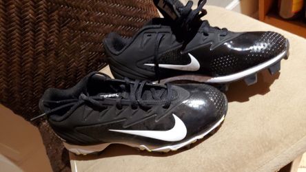 6.5 youth Baseball Cleats