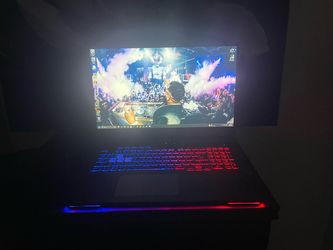 2022**ROG STRIX G17 17.3 NVIDIA RTX 3050 RYZEN 7 4.70GHZ 1TB 16GB