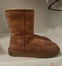 Women’s UGG Winter Boots Size 7