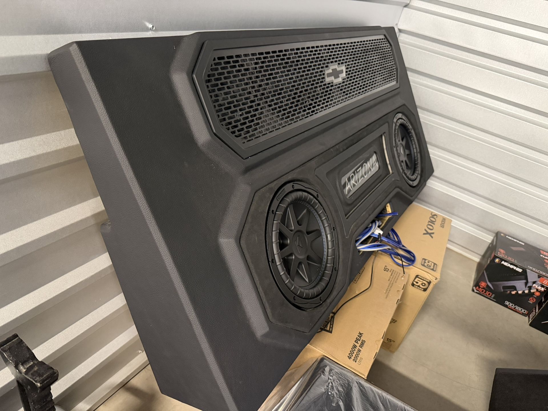 NEW CUSTOM BOX RGB LIGHTS WITH KICKER CVX SUBWOOFERS MIDRANGE SPEAKERS TWEETERS