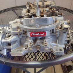 Edelbrock 1406 & Quadrajet carburetors