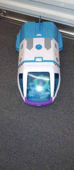 Large Buzz Light-year Spaceship