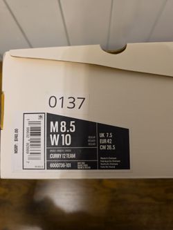 Steph Curry's size 8.5 Mens Brand New