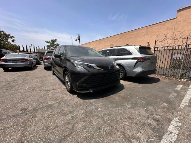 2023 Toyota Sienna