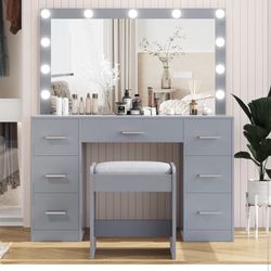 Vanity Desk With Stool 