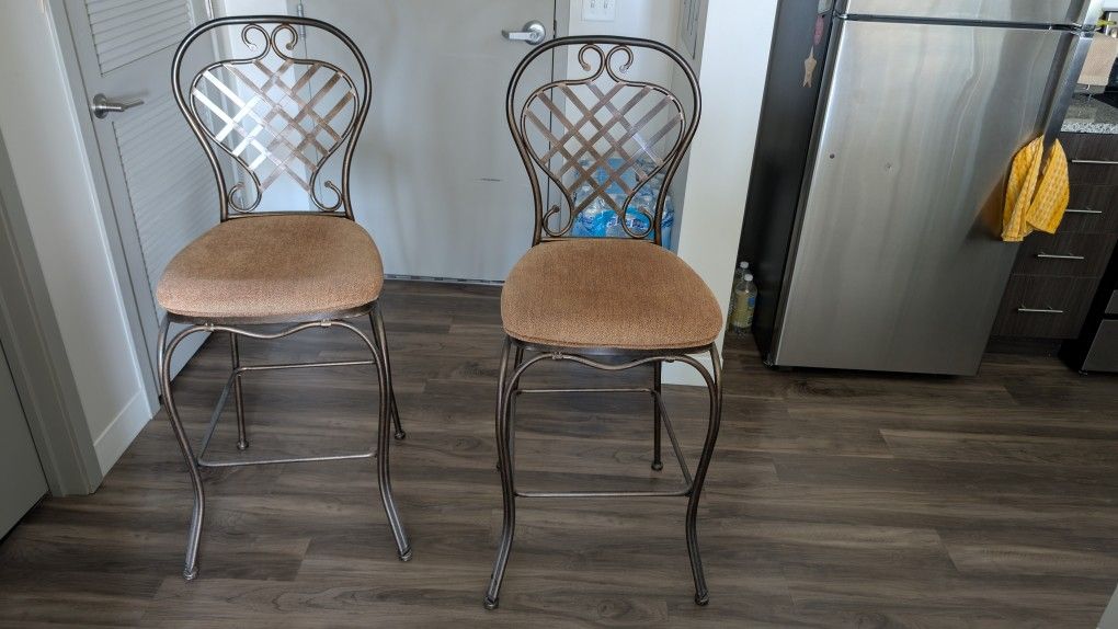 Chairs/High Stools For Sale
