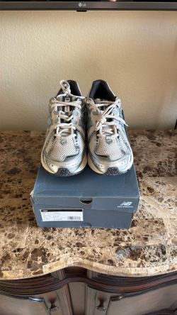 New balance 1906R