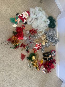 Decoraciones navideñas todo por $10
