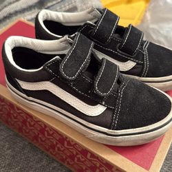 Vans kids size 13 ($15)