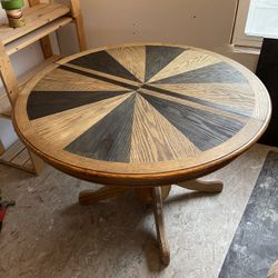 42” Round Oak Table 