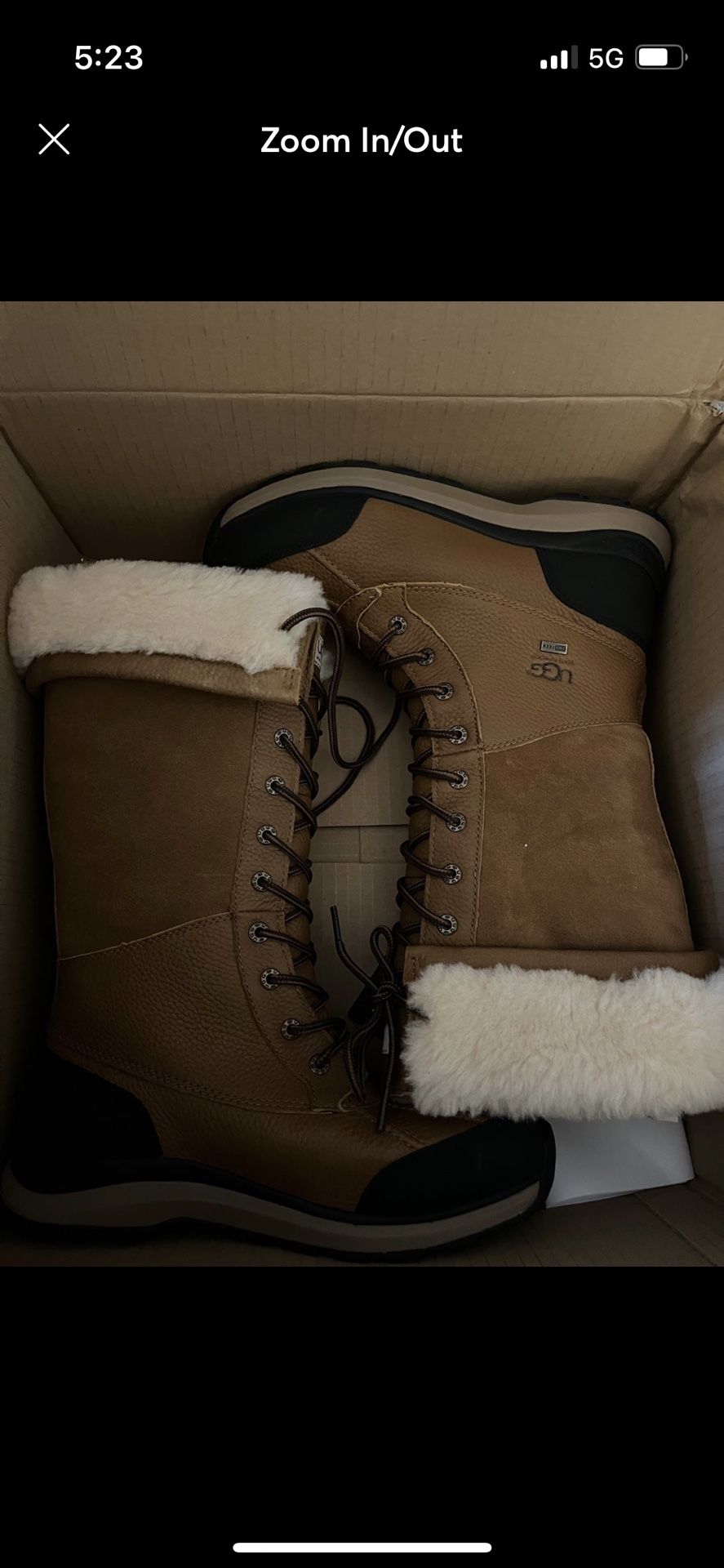 UGG Womens Snow Boot Size 9 