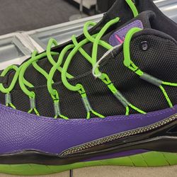 Man's Jordan's 