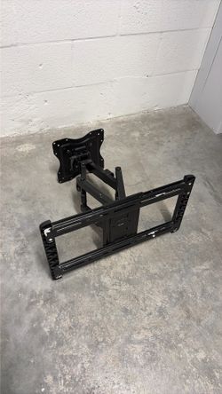 TV mount
