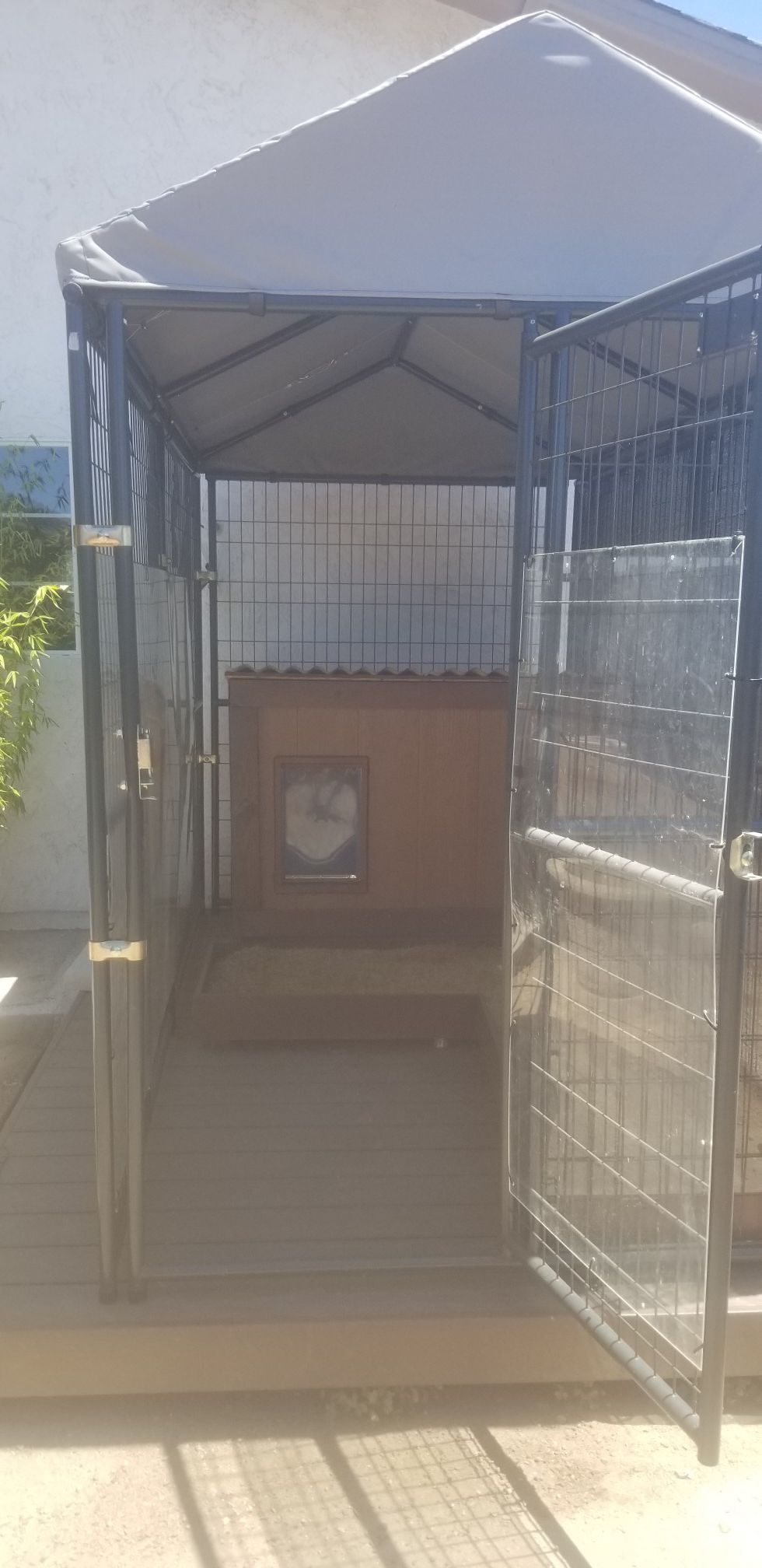 Retriever Lodge Dog Kennel plus Cover for Sale in El Cajon, CA OfferUp