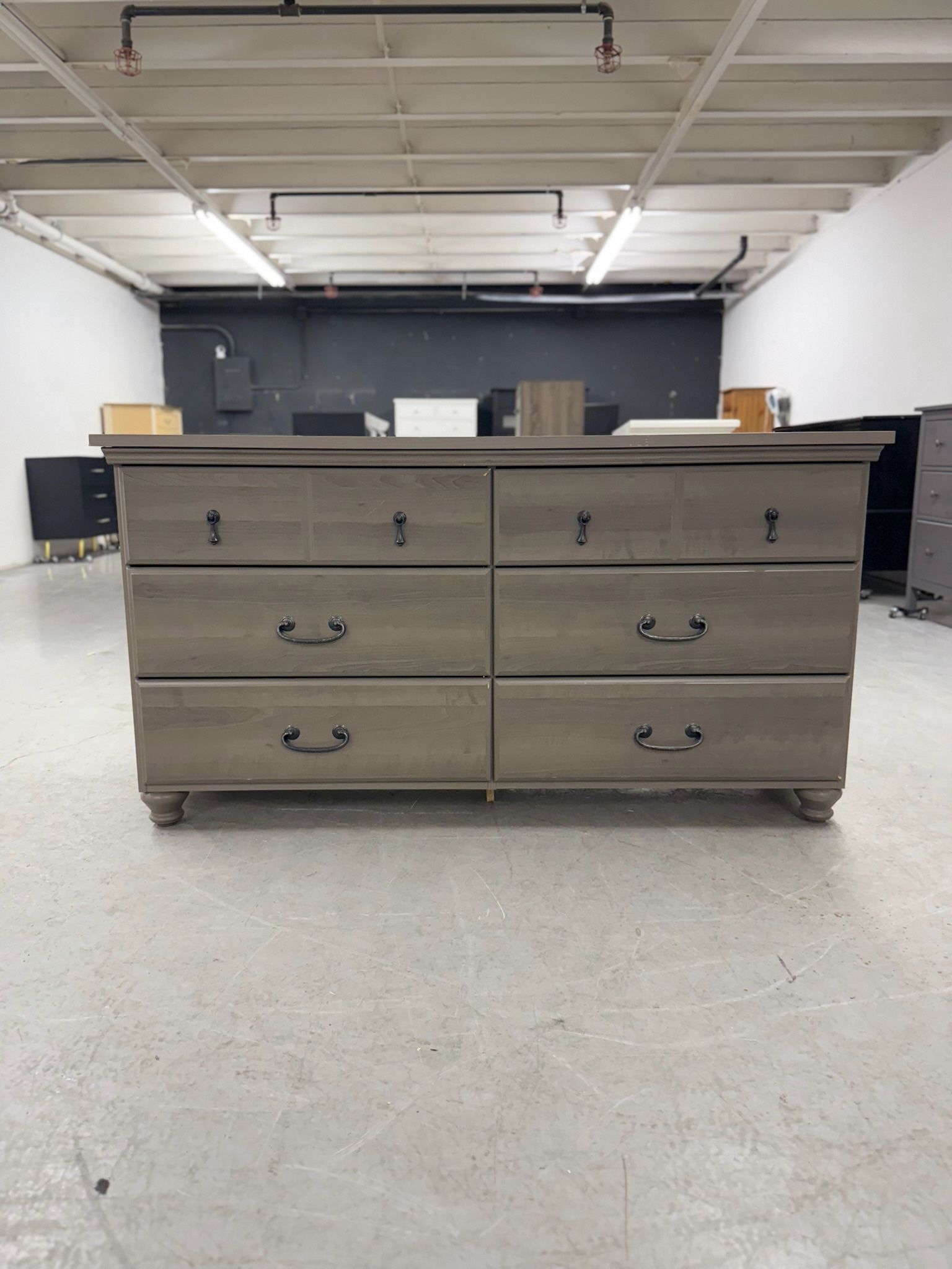 Gray / Beige 6 Drawer Dresser