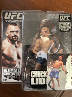 UFC CARD N FIGURE..$30