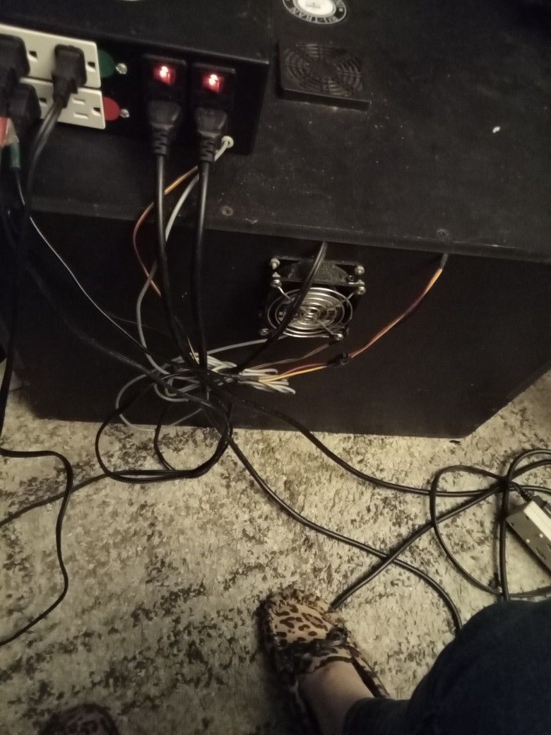 370 Egg
Surehatch Incubators USA
Reptillian