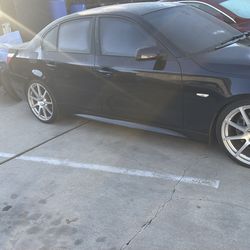 BMW  550i   M  serious