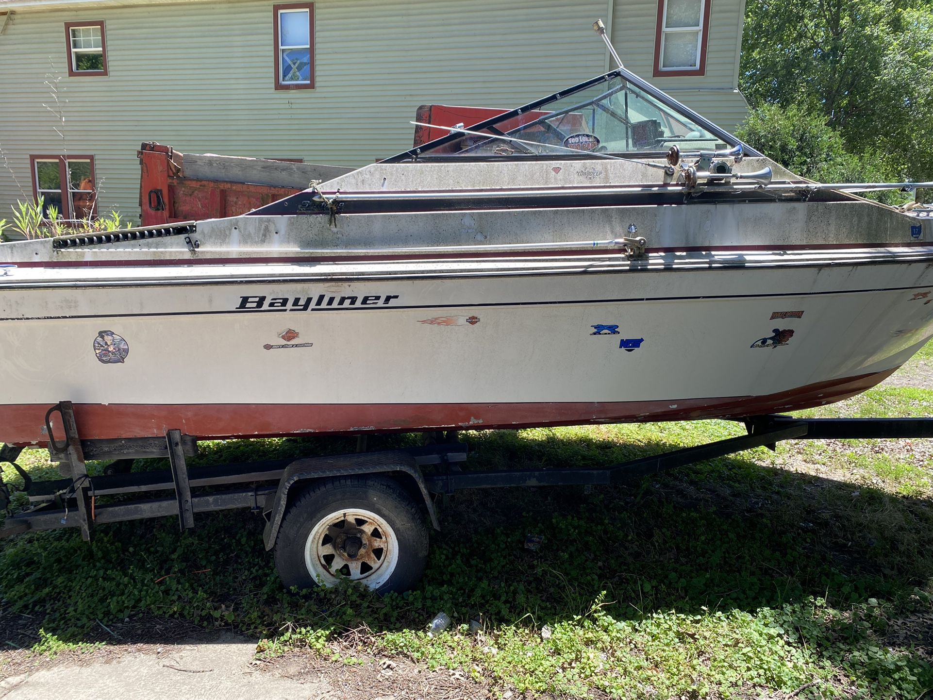 Bayliner  Project Boat With Trailer