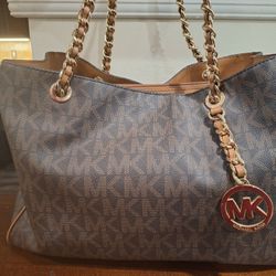 Michael Kors Purse 